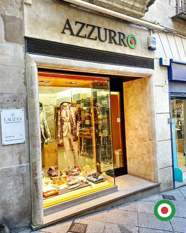 Azzurro menswear store at Calle Toro 3 in Salamanca
